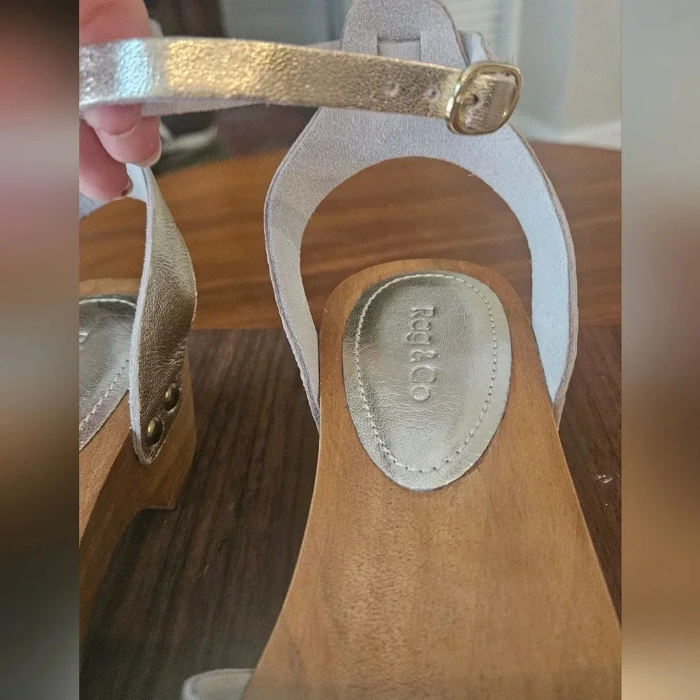 RAG & CO Cara wooden Heeled clogs -Gold Metallic. Size 6 NWOT - Picture 8 of 9